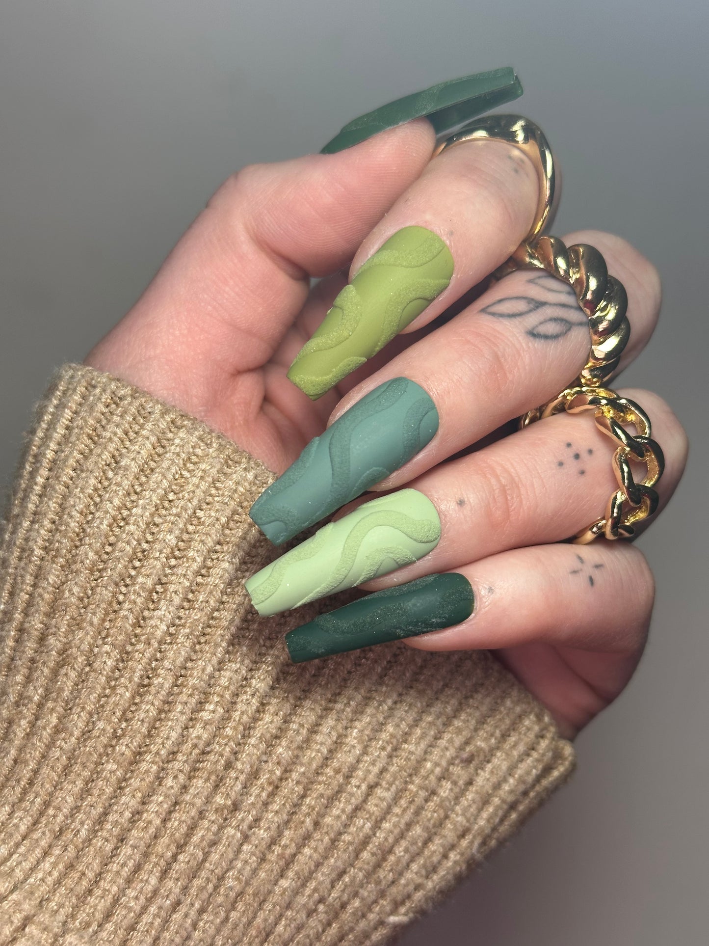 MTO: 50 Shades of Green