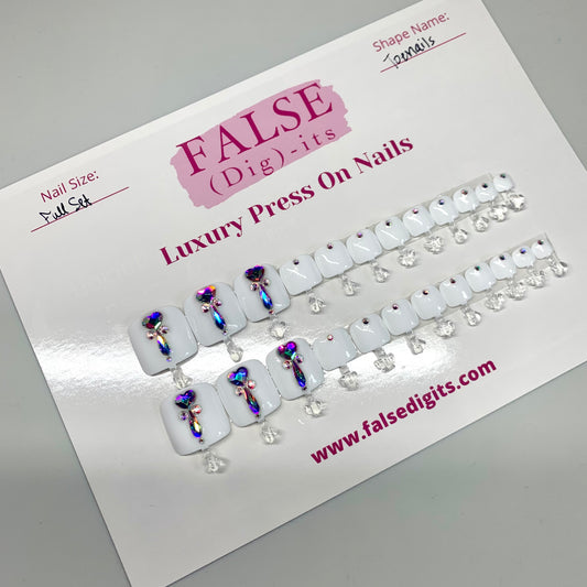 Full Set: White Heart Bling Toenails