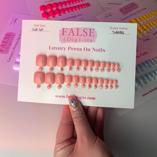 Full Set: Just Beachy Toenails